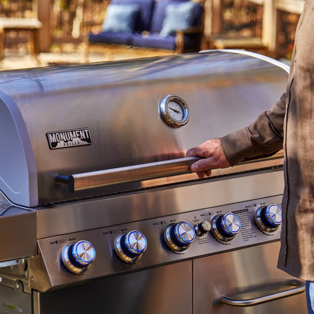 Monument Grills 77352 | Full Stainless Propane Gas Grill