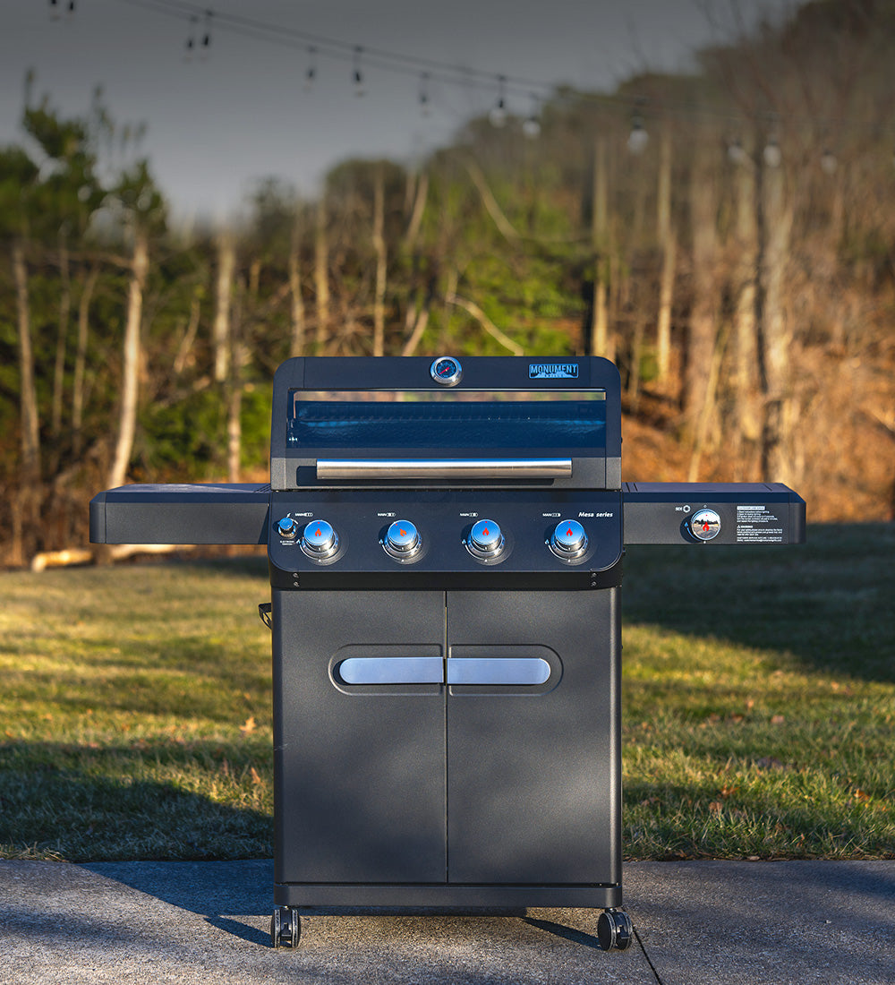 Monument Grills Mesa 425 | Black Propane Gas Grill