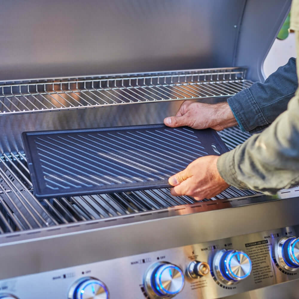 Monument Grills 77352 | Full Stainless Propane Gas Grill