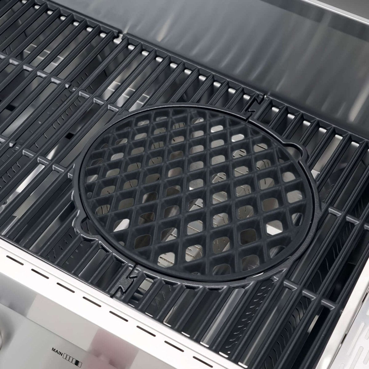 Monument Grills Denali 605Pro | Stainless Smart Propane Gas Grill