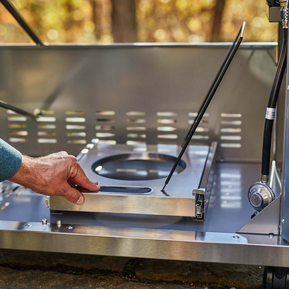 Monument Grills Denali 605Pro | Stainless Smart Propane Gas Grill